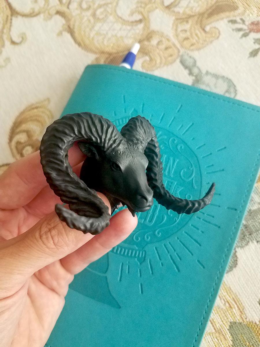 Ram Head. Wall Decoration. 3D Printing on demand.